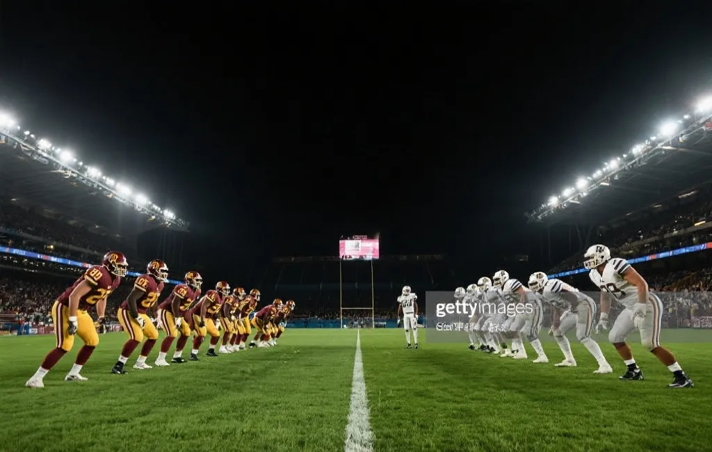 激情点燃绿茵场：ElCacereño与Pontevedra CF的巅峰对决